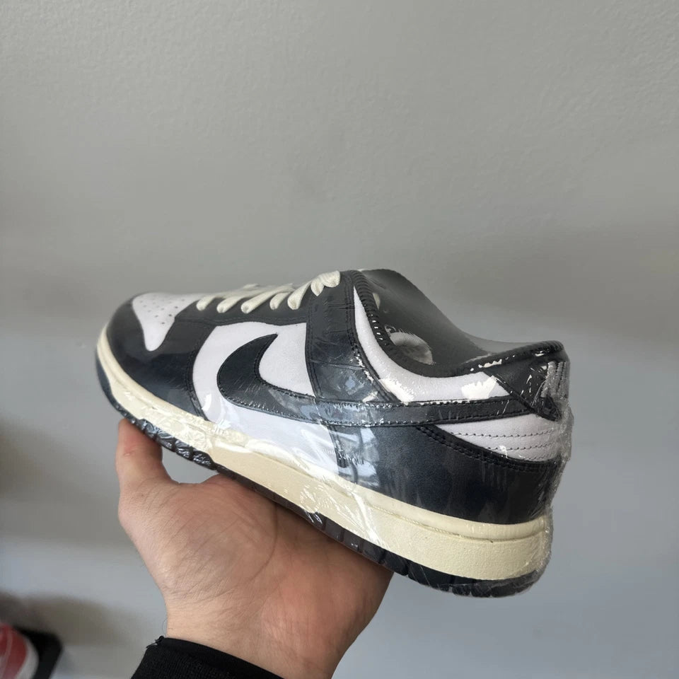 Nike Dunk Low Vintage Panda Women’s shoe