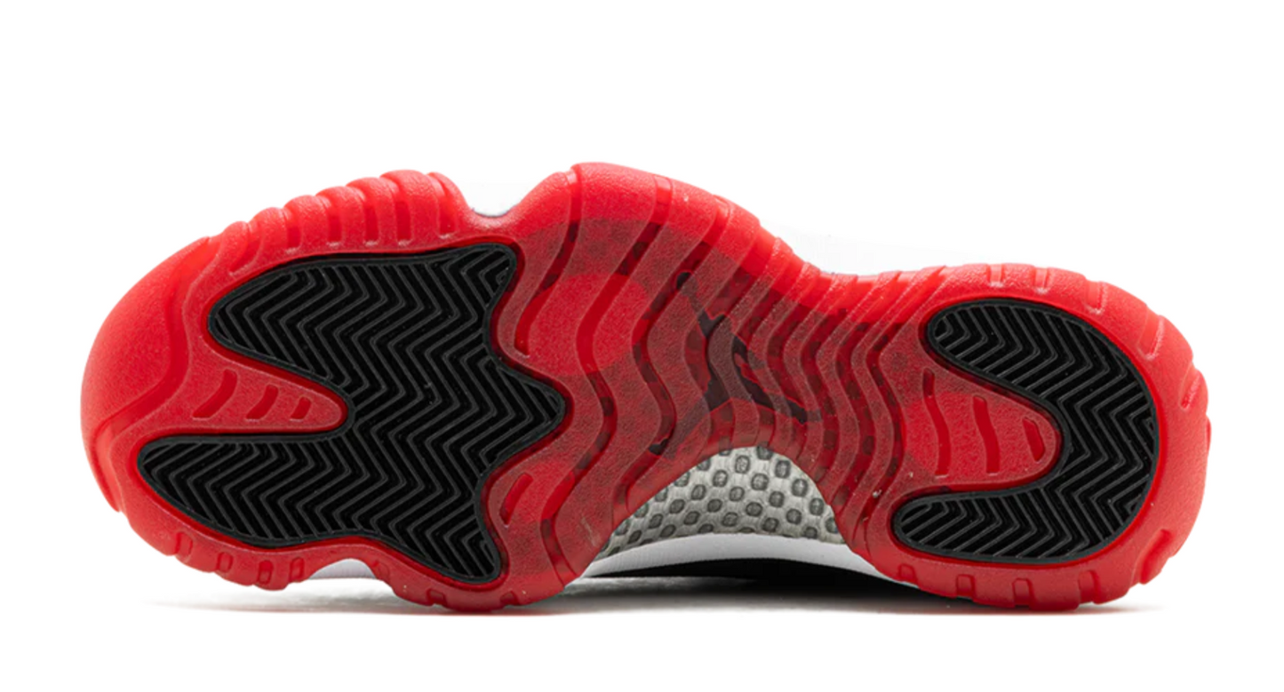 WMNS Air Jordan 11 Retro “ Bred Velvet “