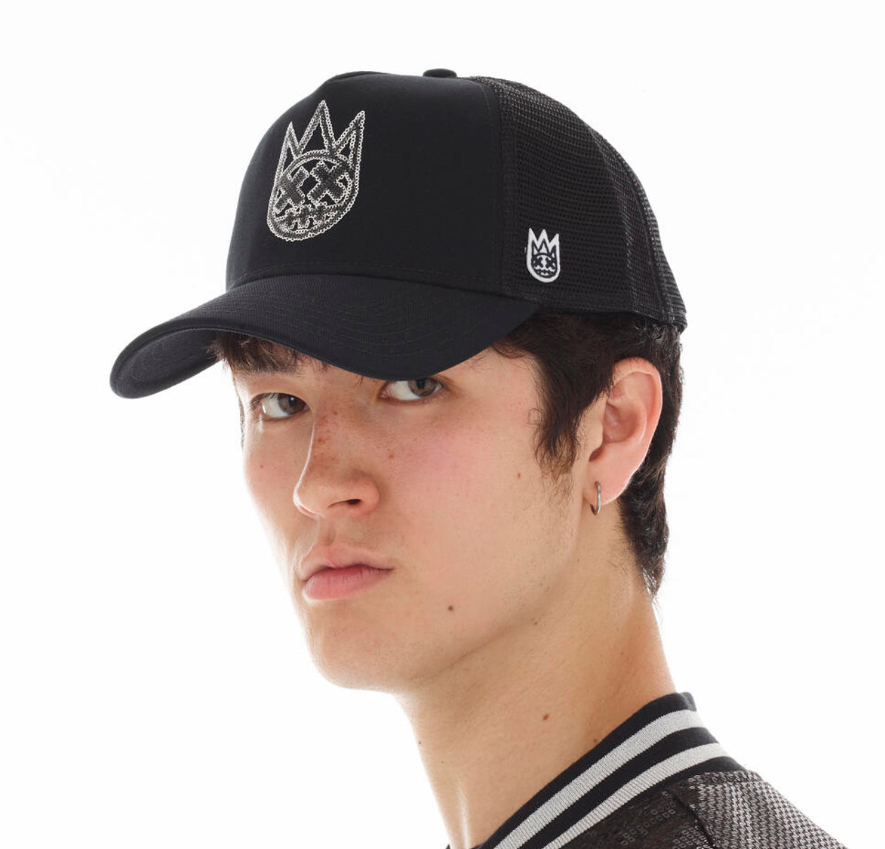 CULT SEQUINS TRUCKER HAT