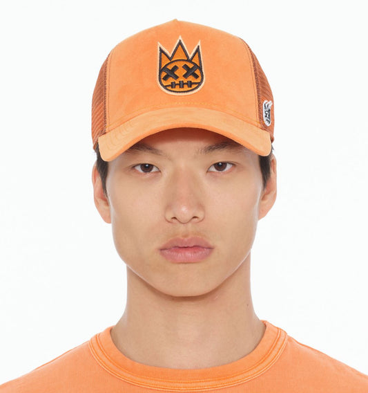 CULT CLEAN LOGO MESH BACK TRUCKER HAT