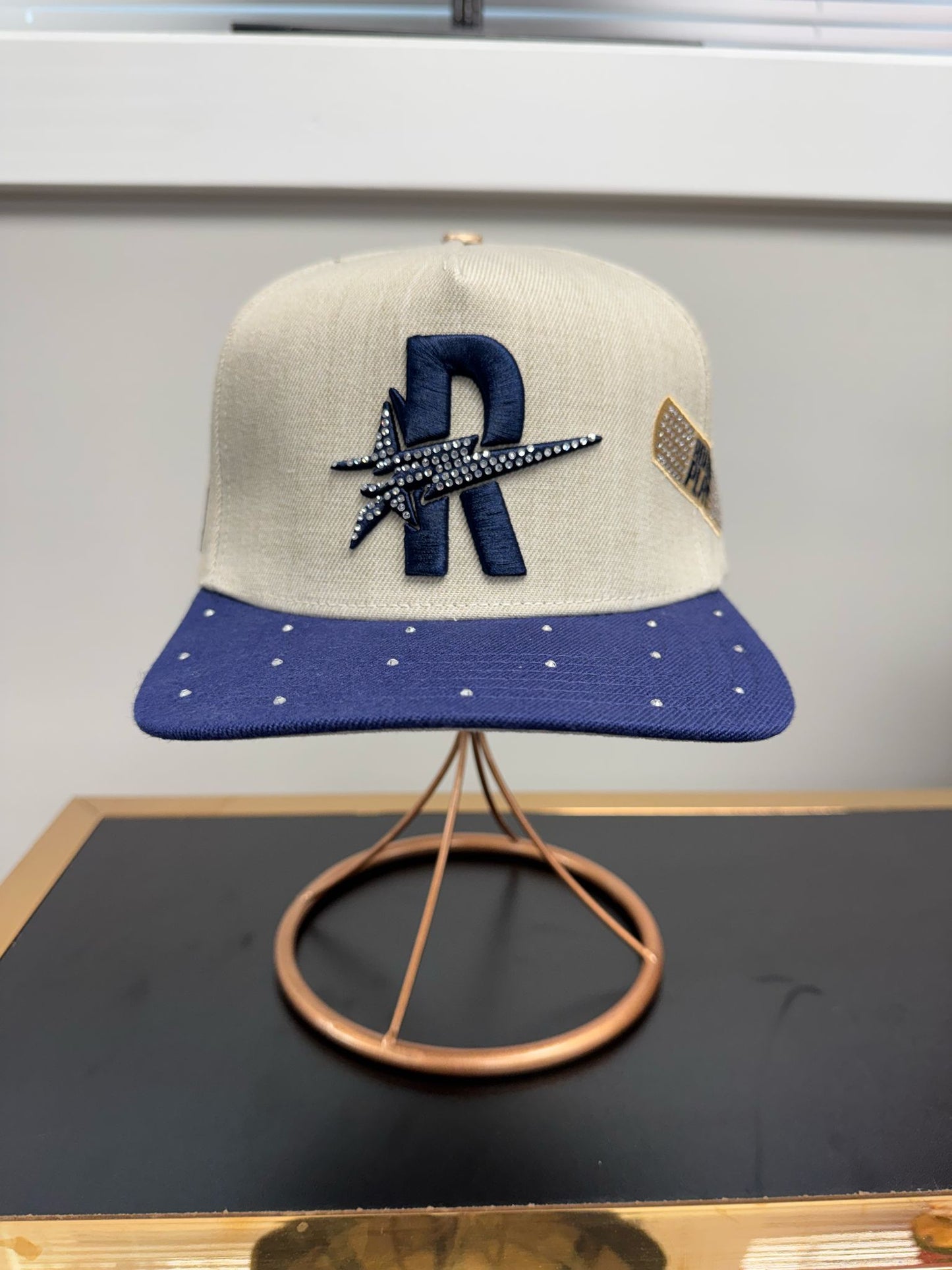 TAN X NVY SNAPBACK