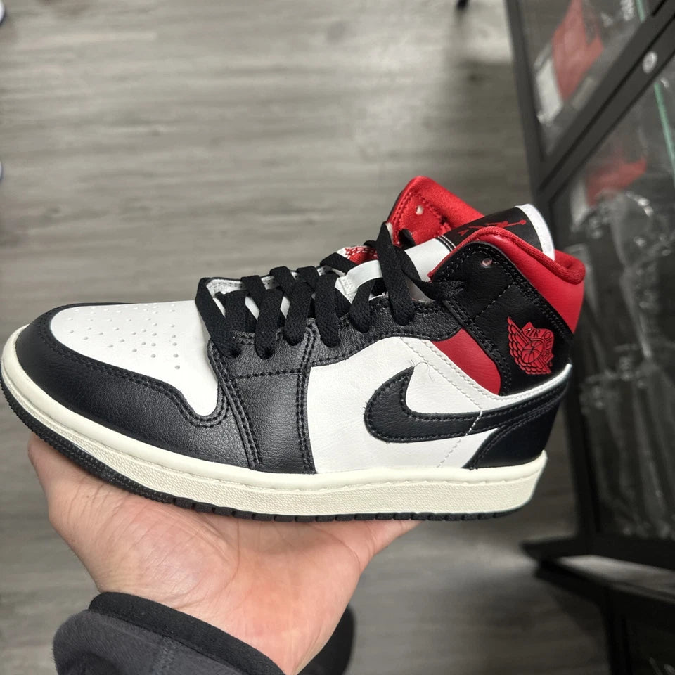 Air Jordan 1 Mid White Black Red