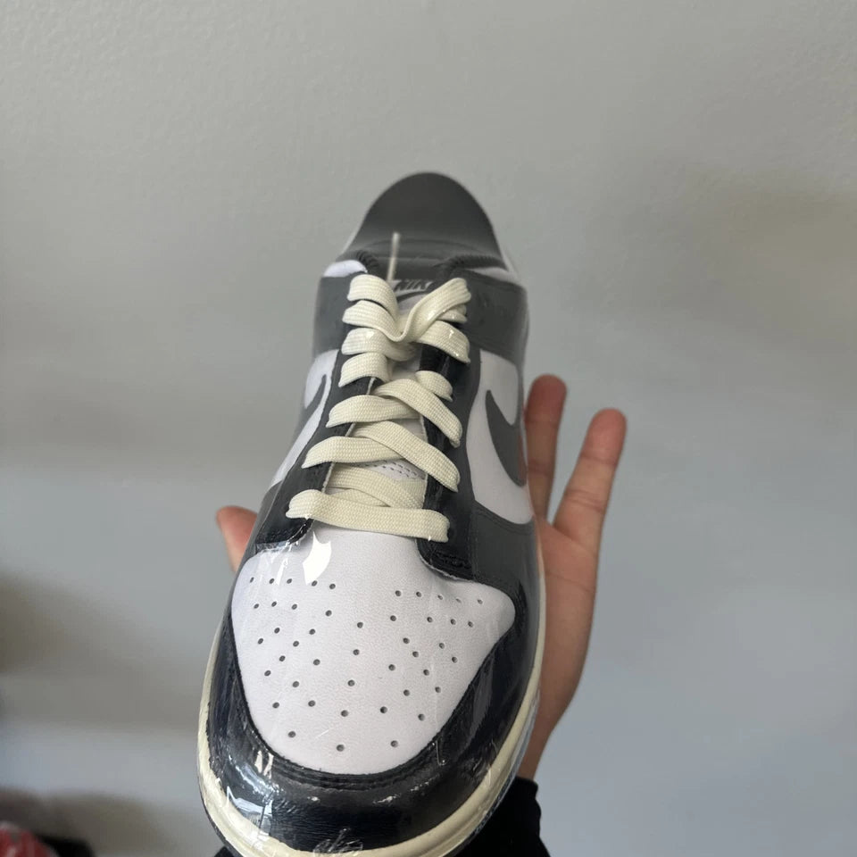 Nike Dunk Low Vintage Panda Women’s shoe