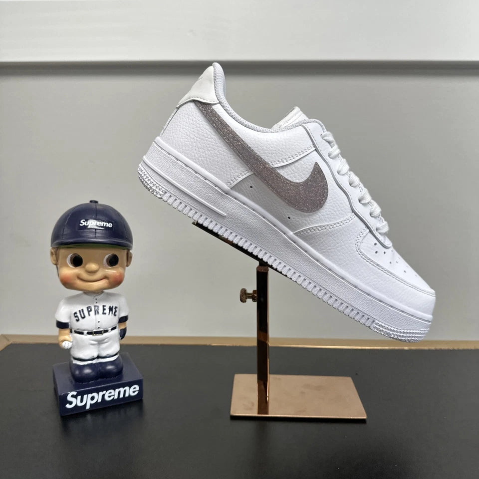 Nike Air Force 1 Low Glitter Swoosh