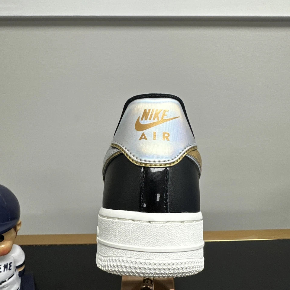 Nike Air Force 1 ‘07 Metallic Black Platinum