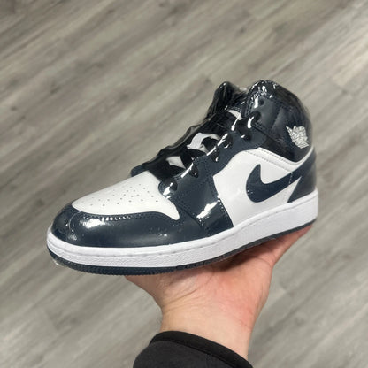 Jordan 1 Mid Armory Navy